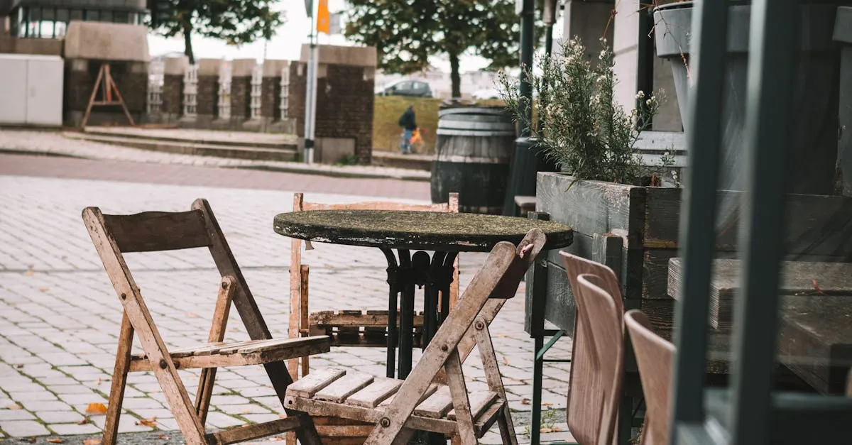 How to Use Folding Chairs in Limited Space