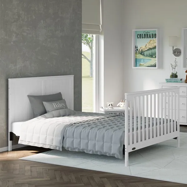Graco Storkcraft Crib (and Mini Crib) Conversion Kit – Converts All Compatible Storkcraft 4-in-1 and 5-in-1 Convertible Cribs and Mini Cribs, Box Spring Required for Use (Not Included)