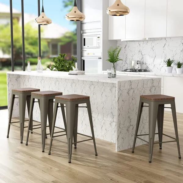Andeworld Bar Stools Set of 4 Stackable Metal Bar Stools Industrial Counter Height Stools Backless Barstools with Wooden Seats (26 inch, Rusty with Wooden Seats)