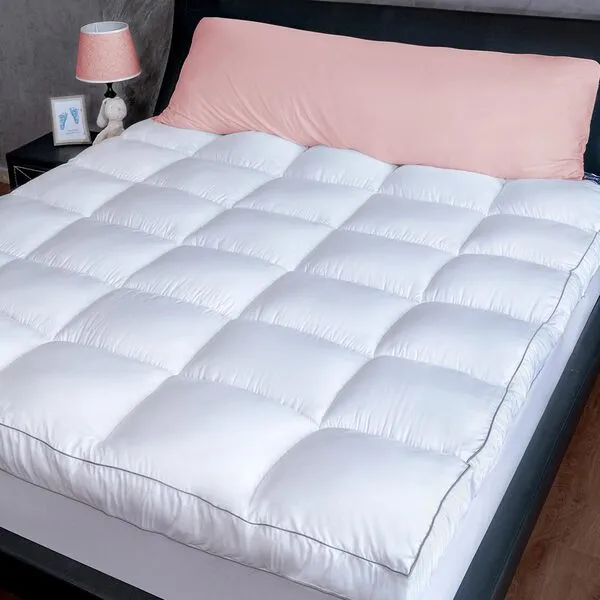 Marine Moon Mattress Topper Queen, Cooling Pillow Top Mattress Topper, Extra Thick Plush Mattress Pad Cover, Overfilled with 7D Down Alternative, Relief Back Pain, Soften Hard Mattress, 80\'\' x 60\'\'