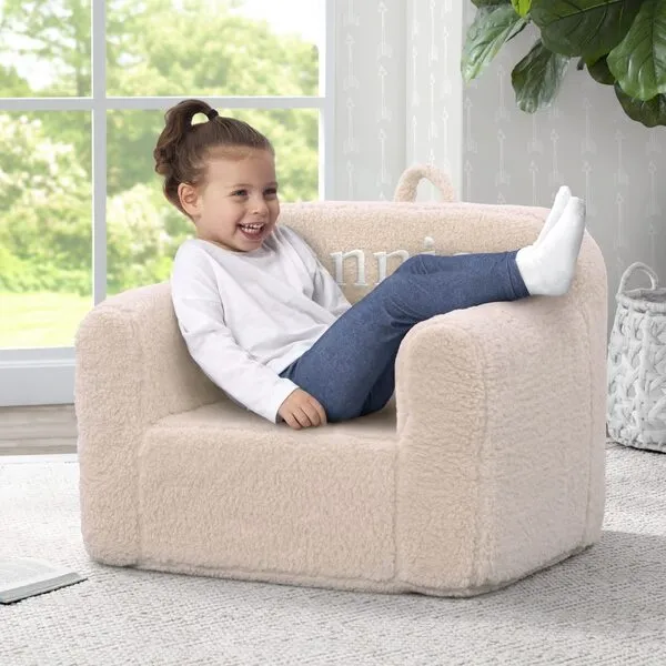 Delta Children Cozee Sherpa Chair – Customize with Name – Foam Kids Chair for Ages 18 Months and Up, Cream